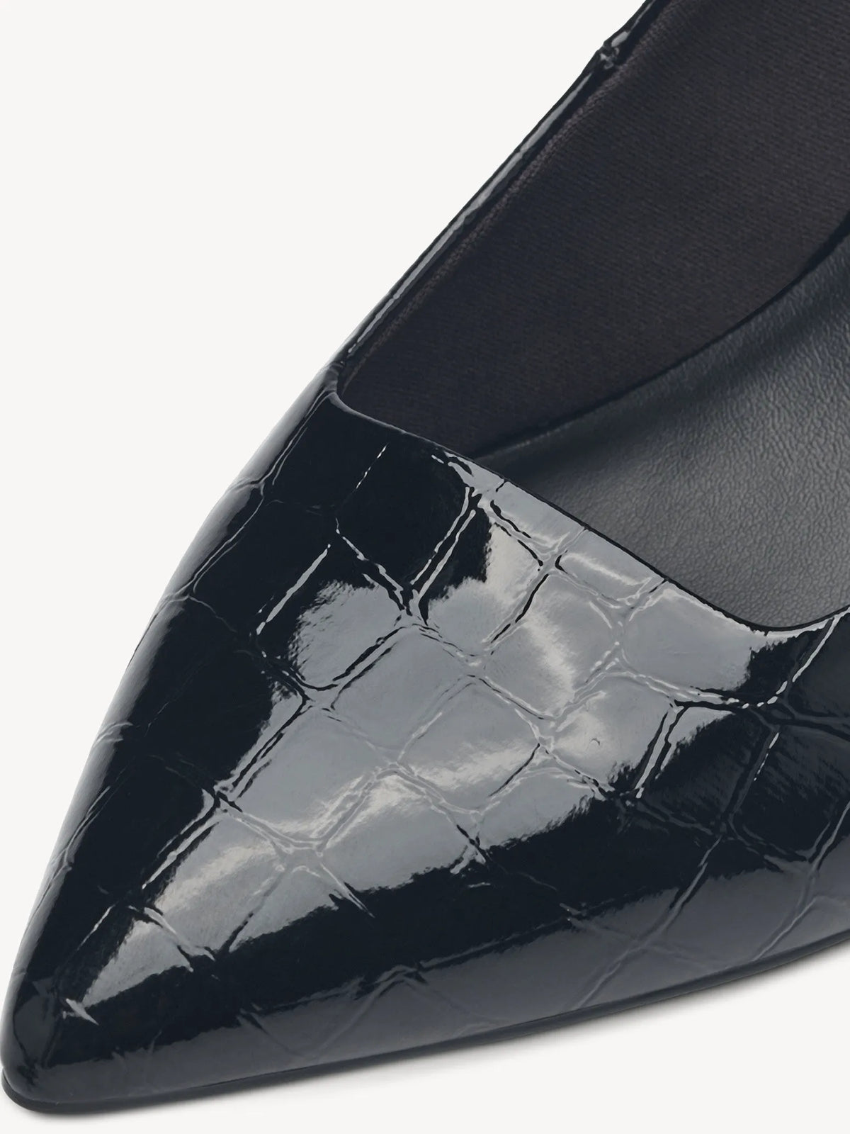 BLACK CROCO