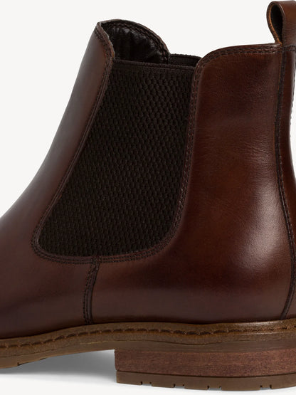 MUSCAT LEATHER