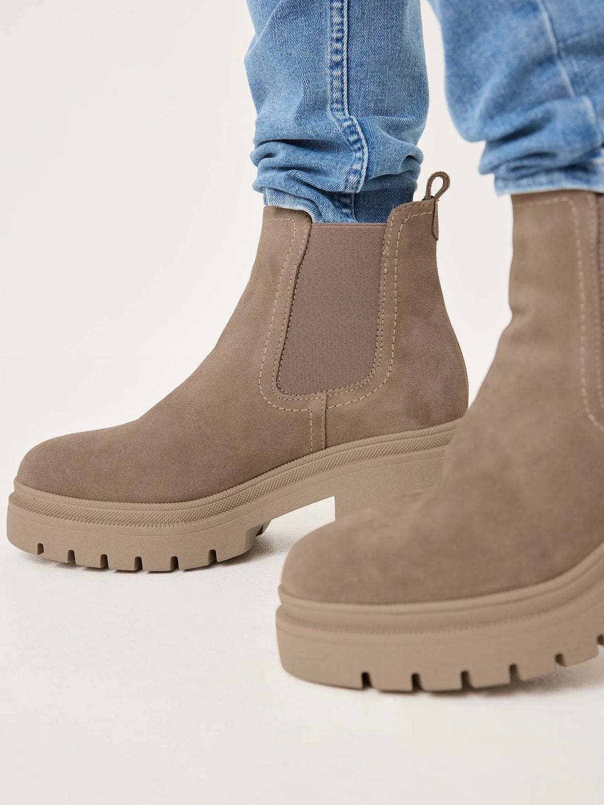 TAUPE SUEDE
