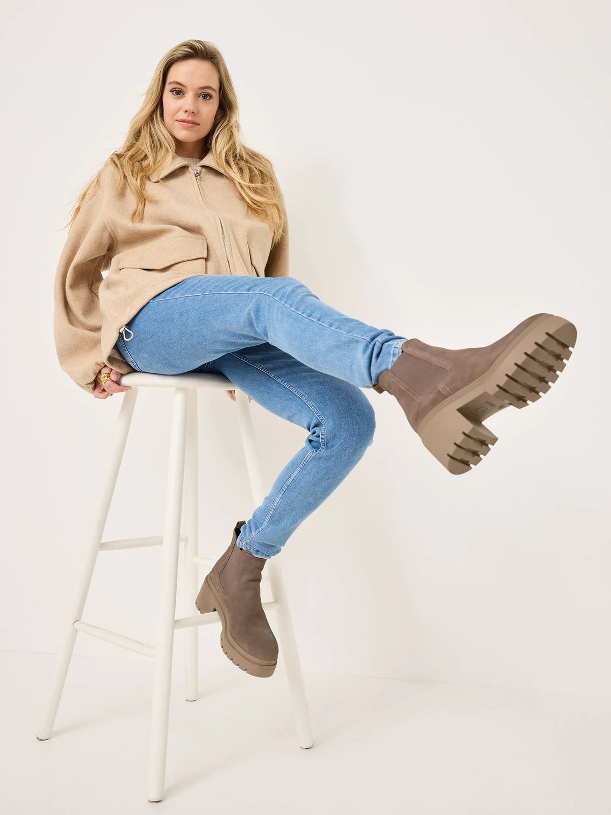 TAUPE SUEDE