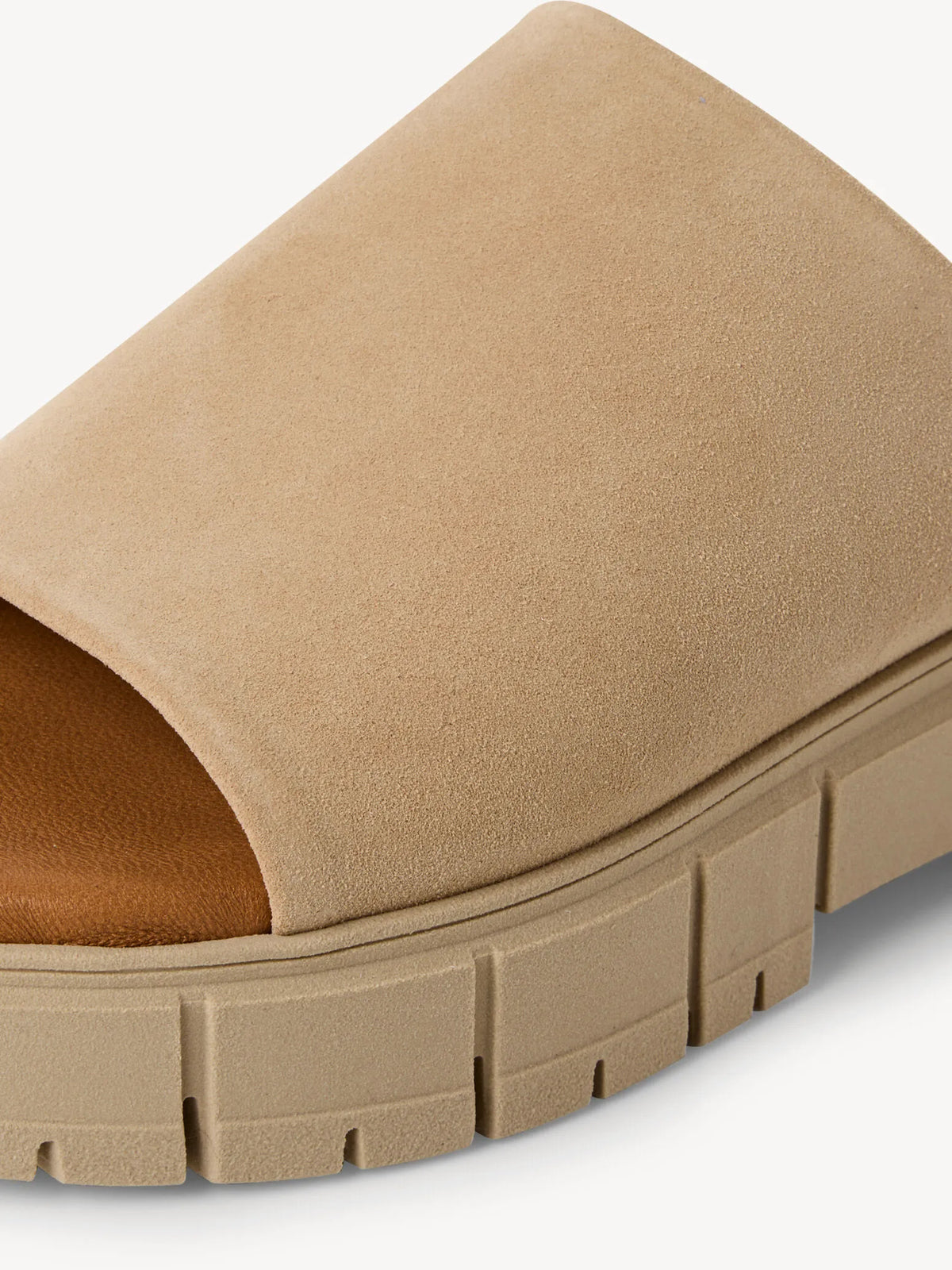 TAN SUEDE