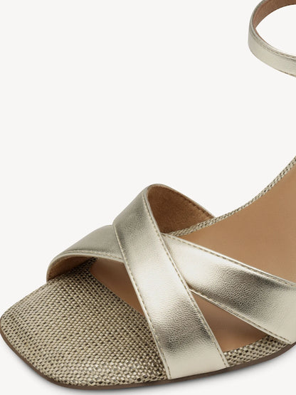 LIGHT GOLD