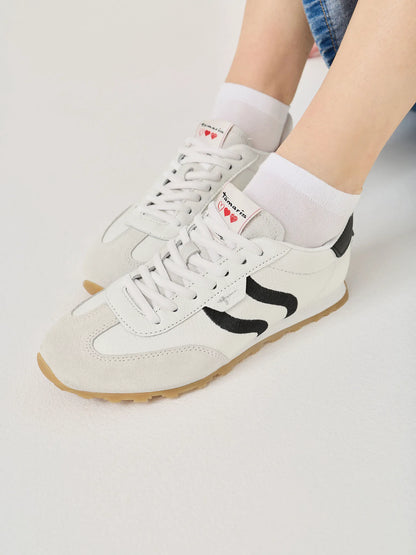 WHITE/BLACK