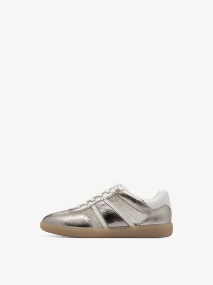PLATINUM