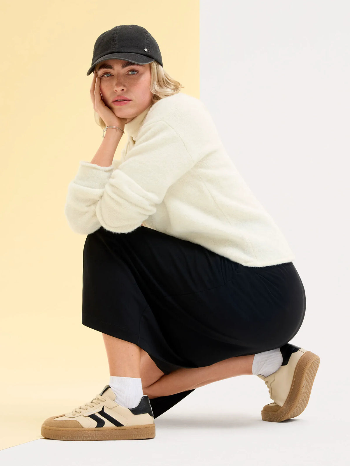 BEIGE COMB