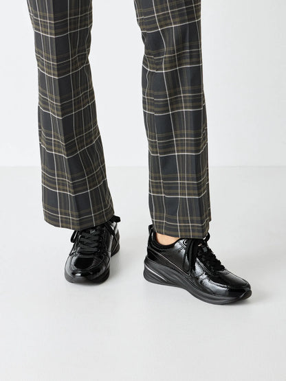 BLACK PATENT