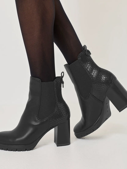 BLACK/STRUCT.