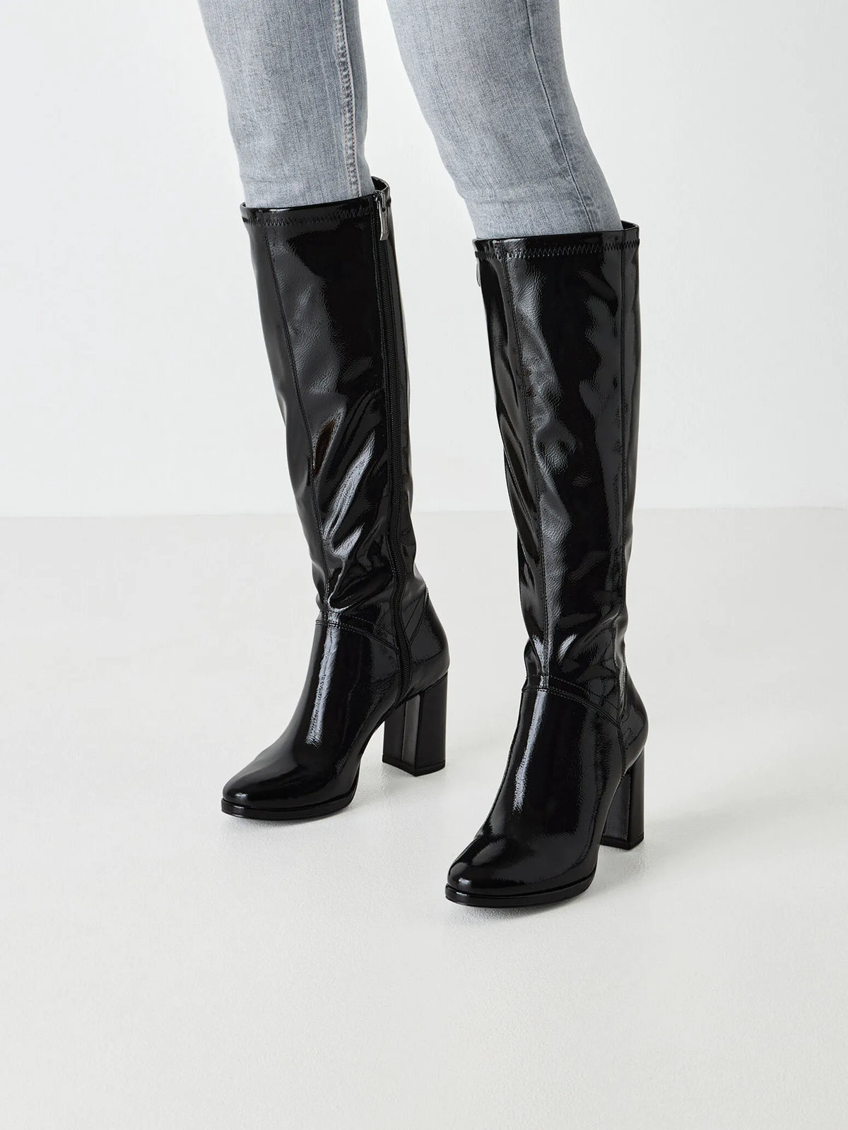 BLACK PATENT