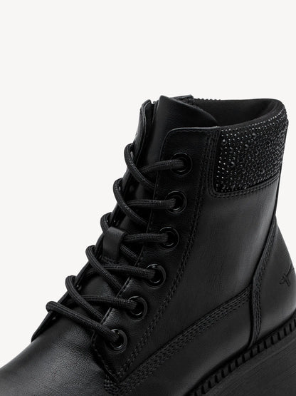 BLACK/GLAM