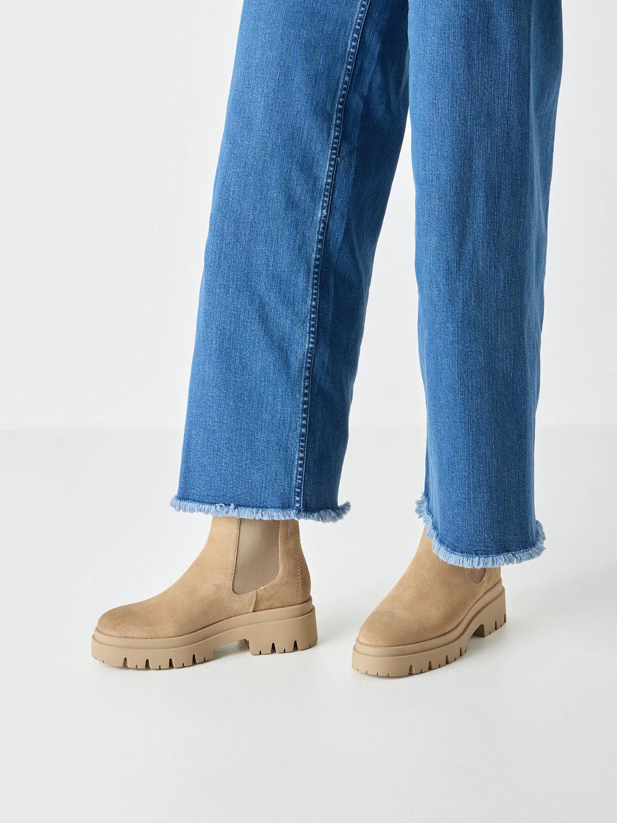 BEIGE SUEDE
