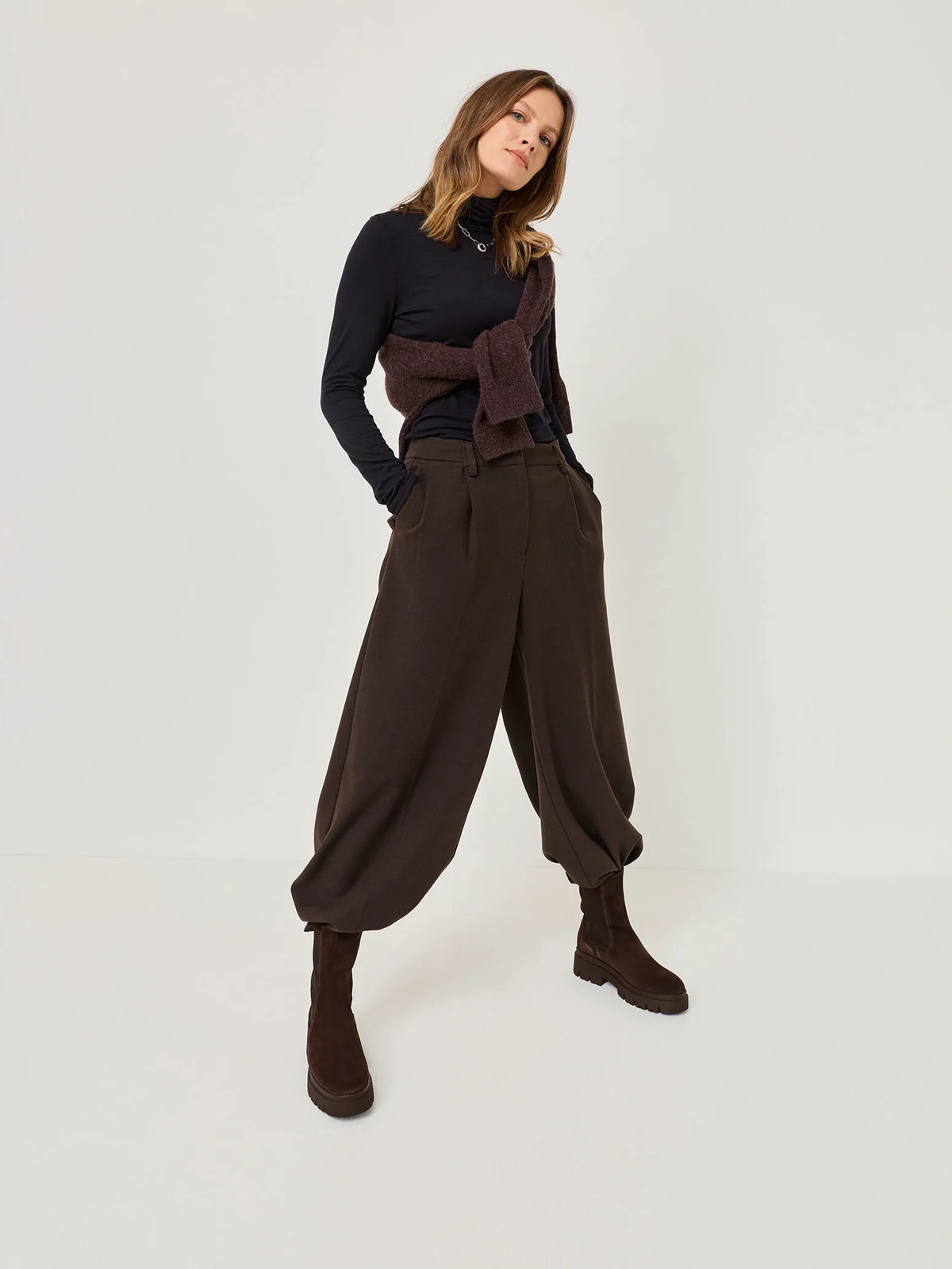 MOCCA SUEDE