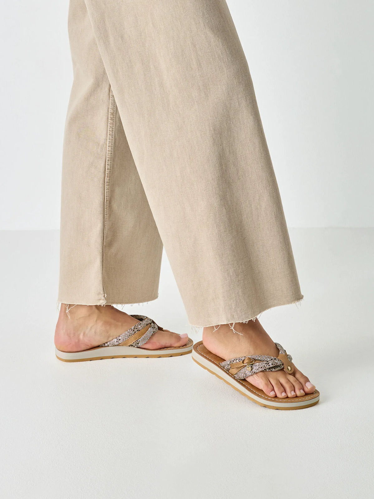 BEIGE SNAKE