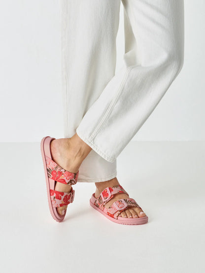 PINK COMB