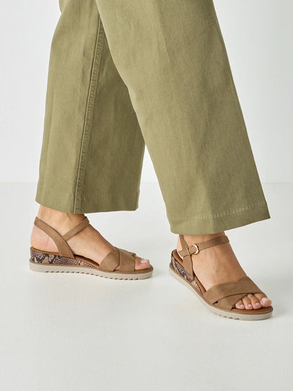 beige