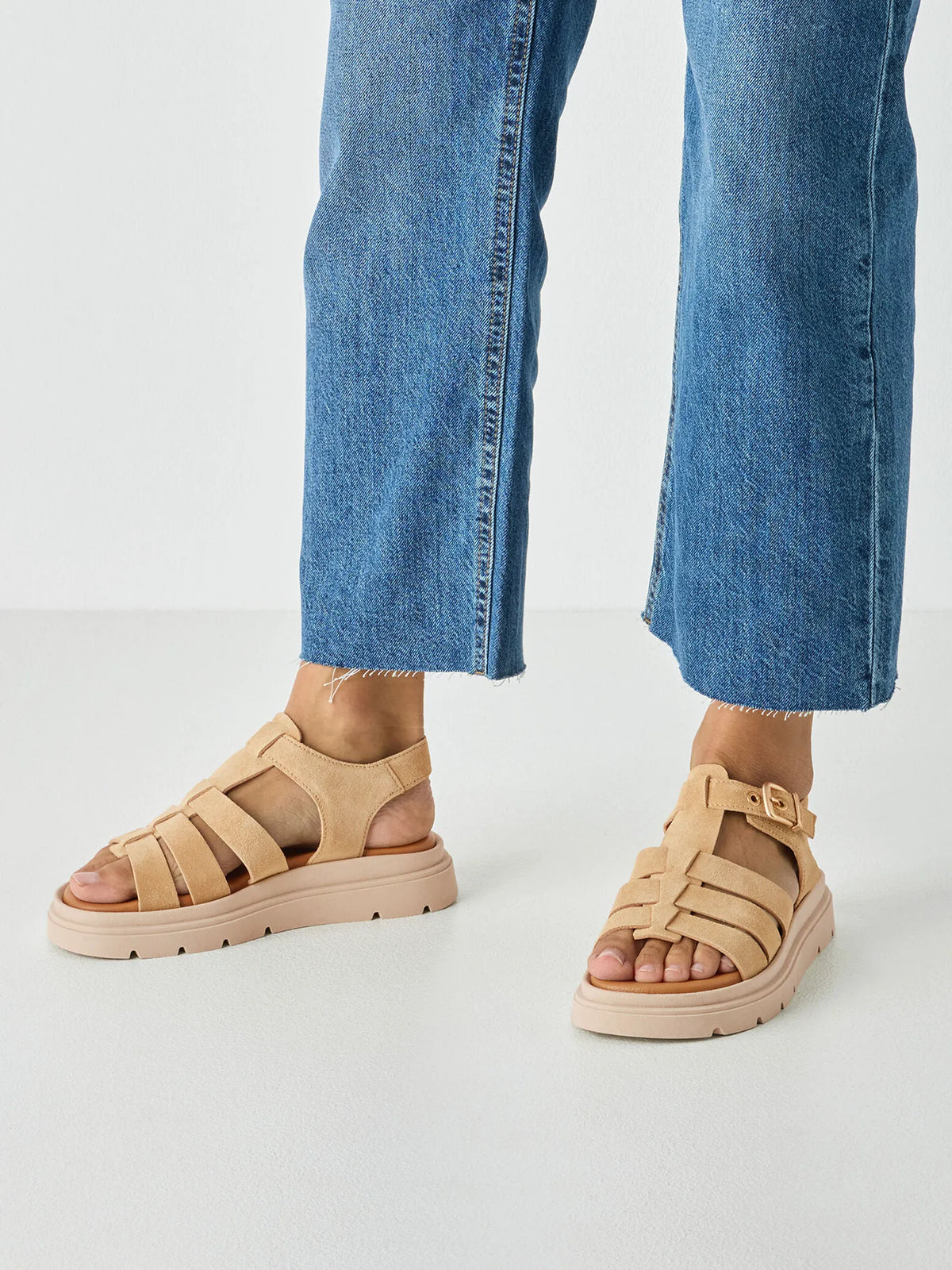 beige