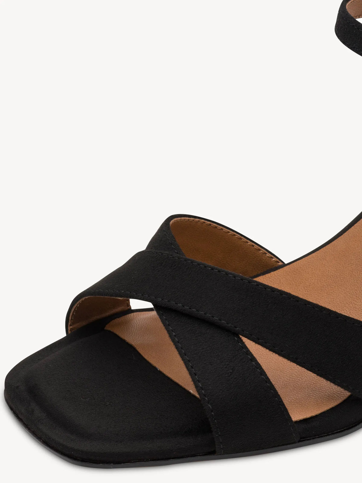 BLACK COMB
