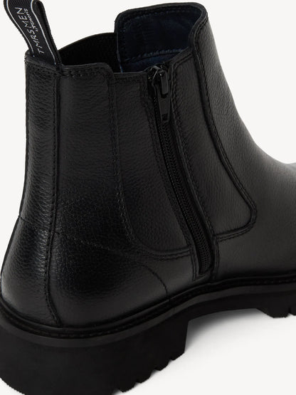 BLACK LEATHER