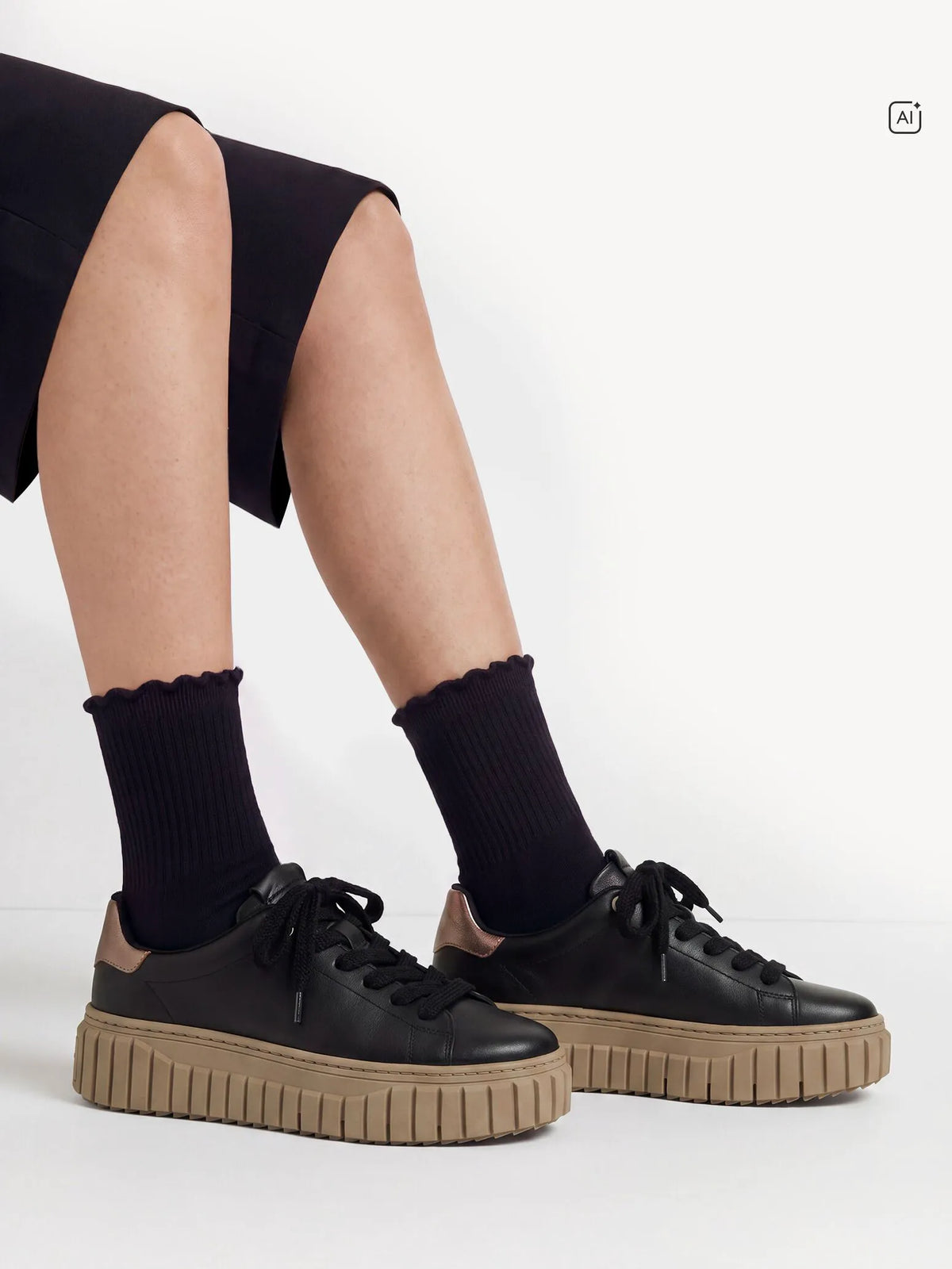 BLACK COMB