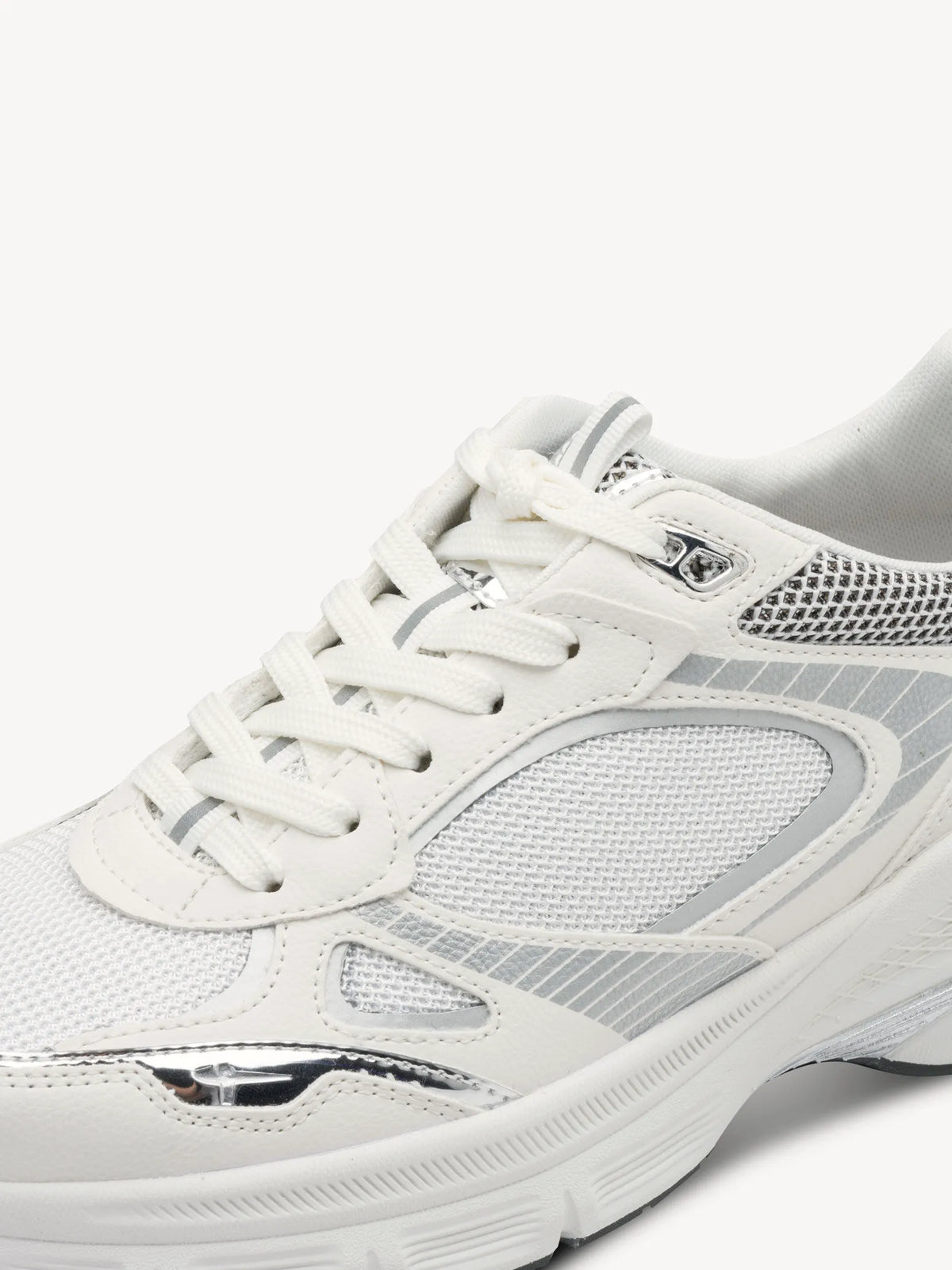 WHITE/SILVER