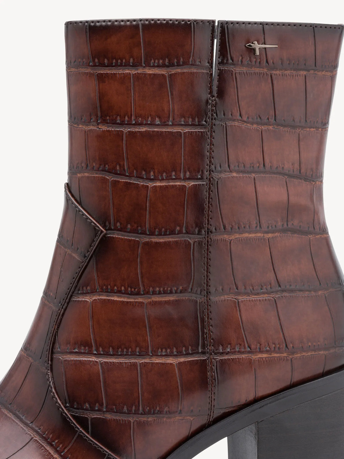 MUSCAT CROCO