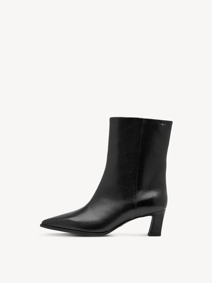 BLACK LEATHER