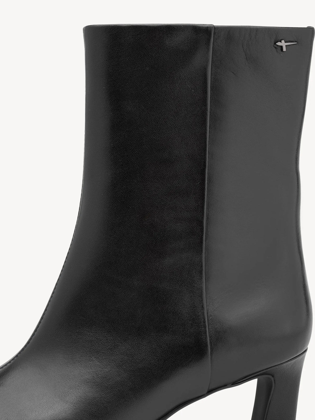 BLACK LEATHER