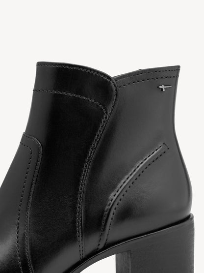 BLACK LEATHER