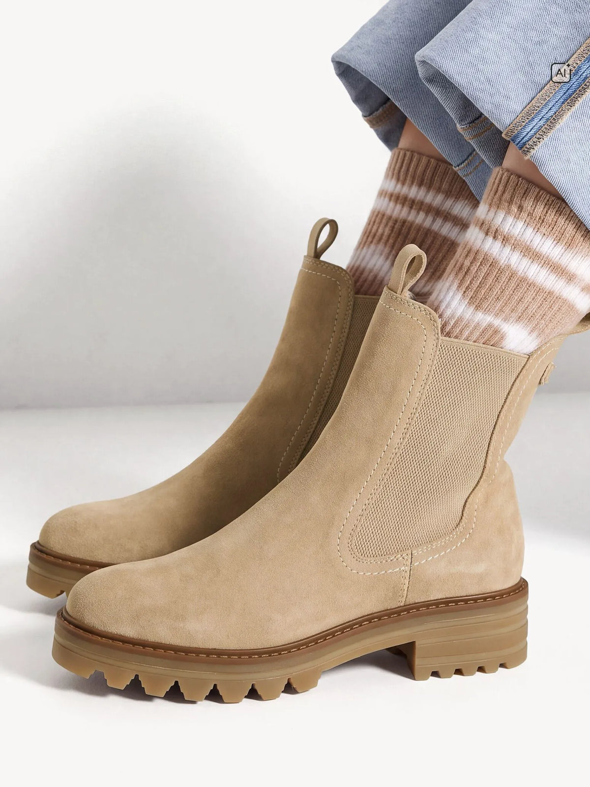 beige