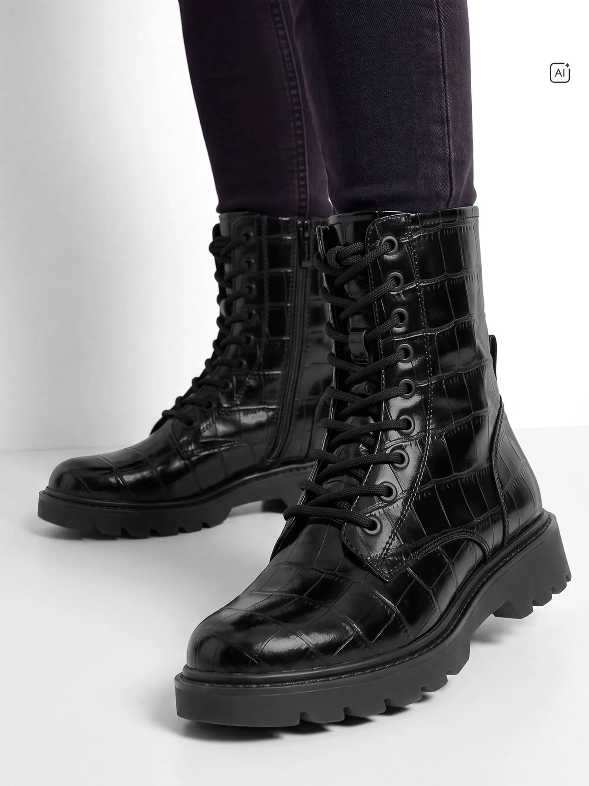 BLACK CROCO