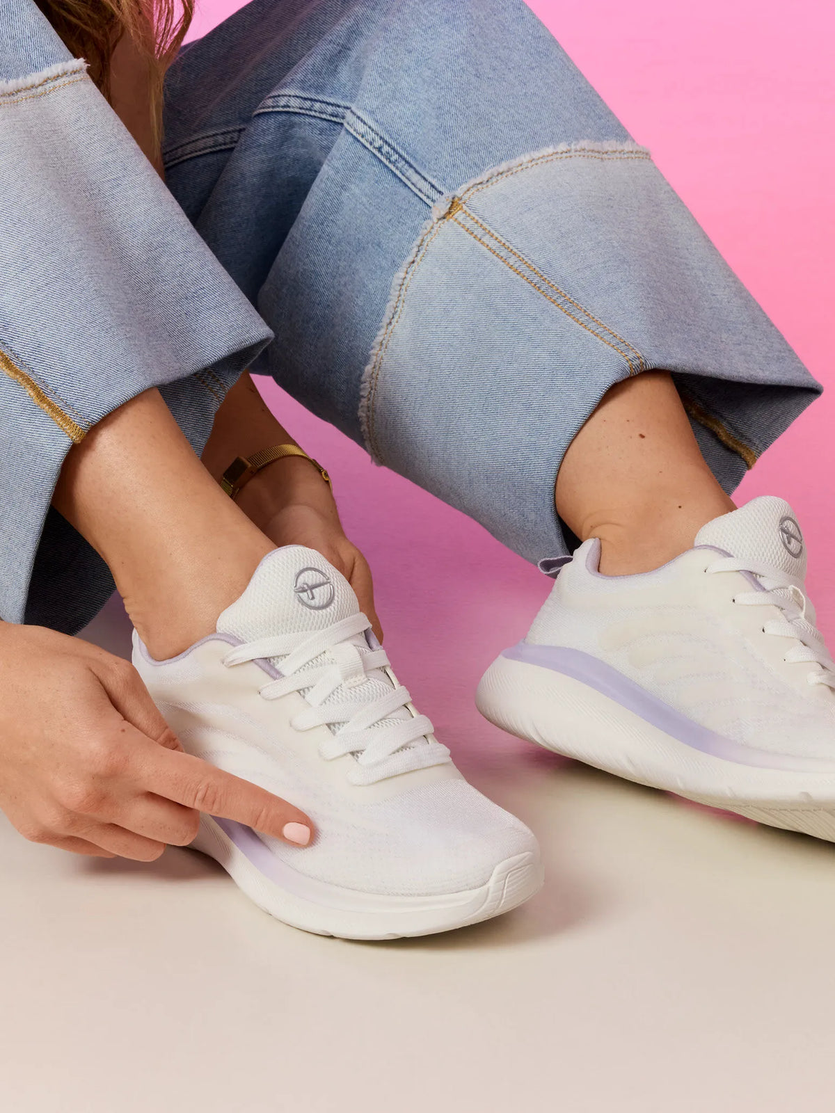 WHITE/LILAC