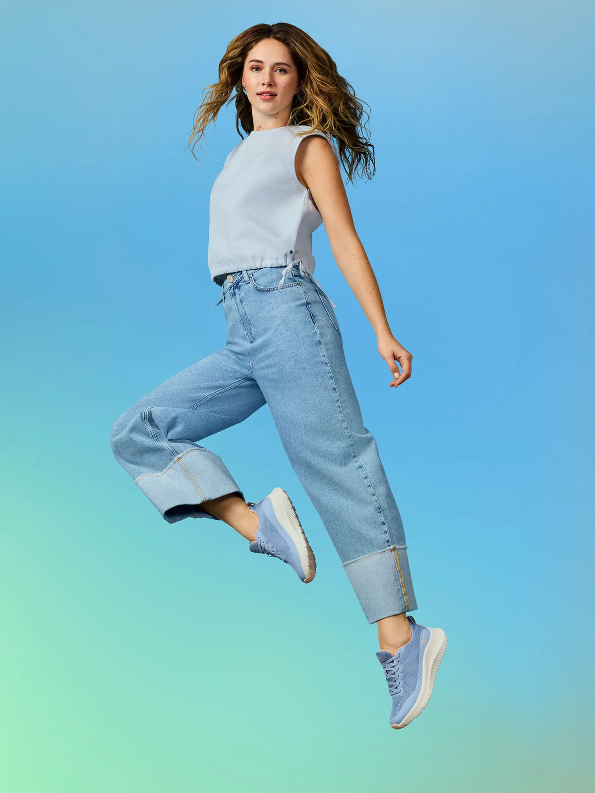 LIGHT BLUE