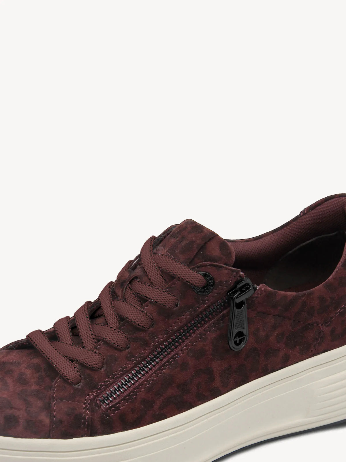 DK RED LEOPARD