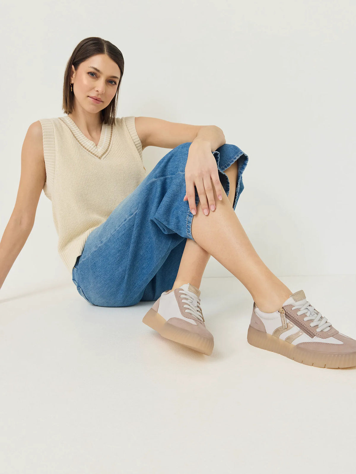 BEIGE COMB