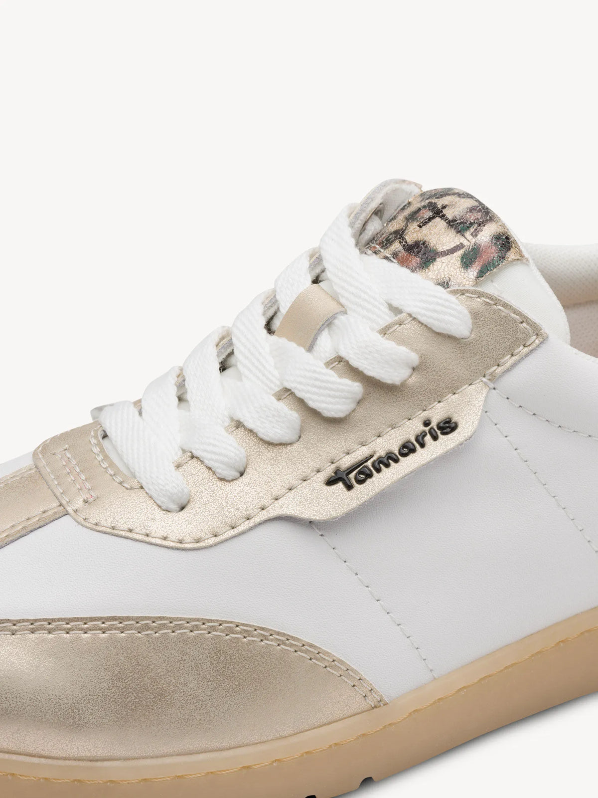WHITE/GOLD