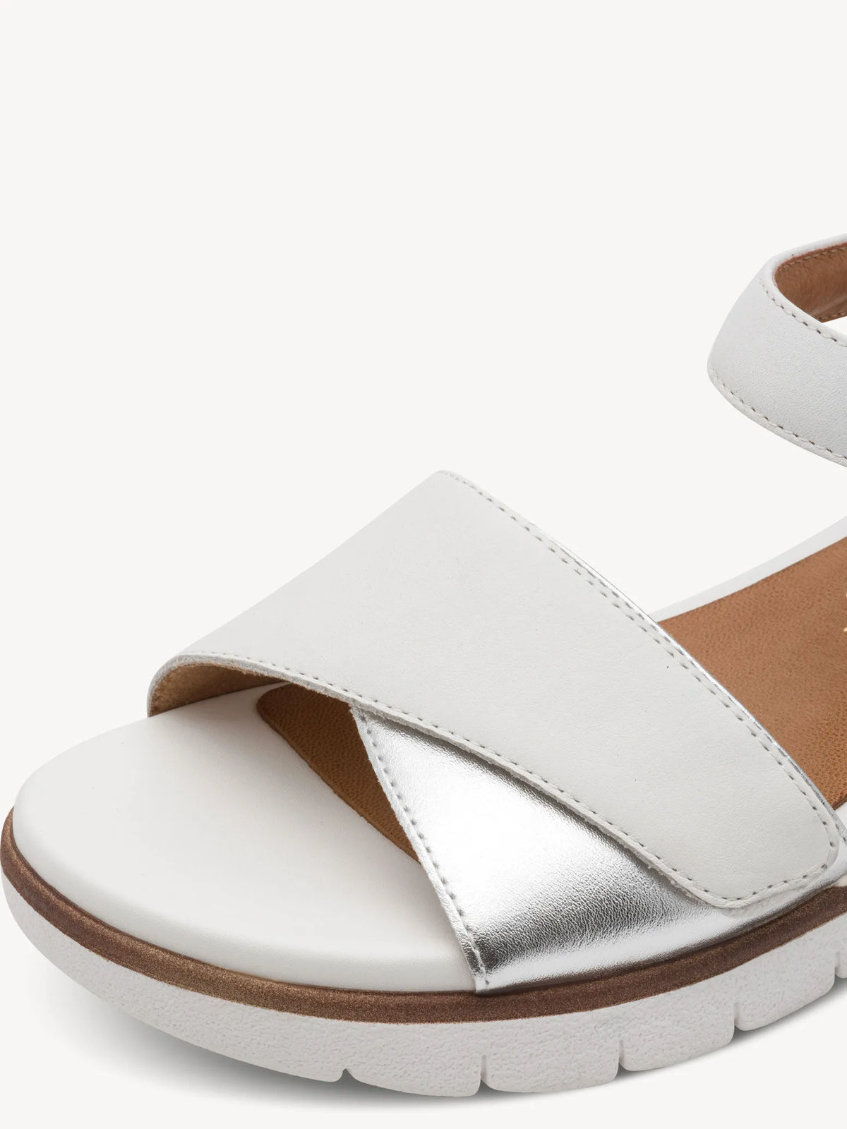 WHITE/SILVER