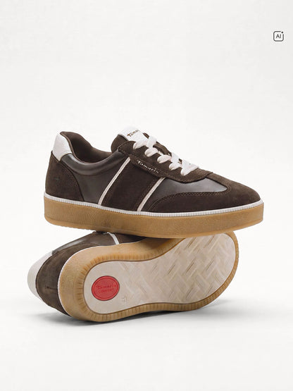 MOCCA/OFFWHITE