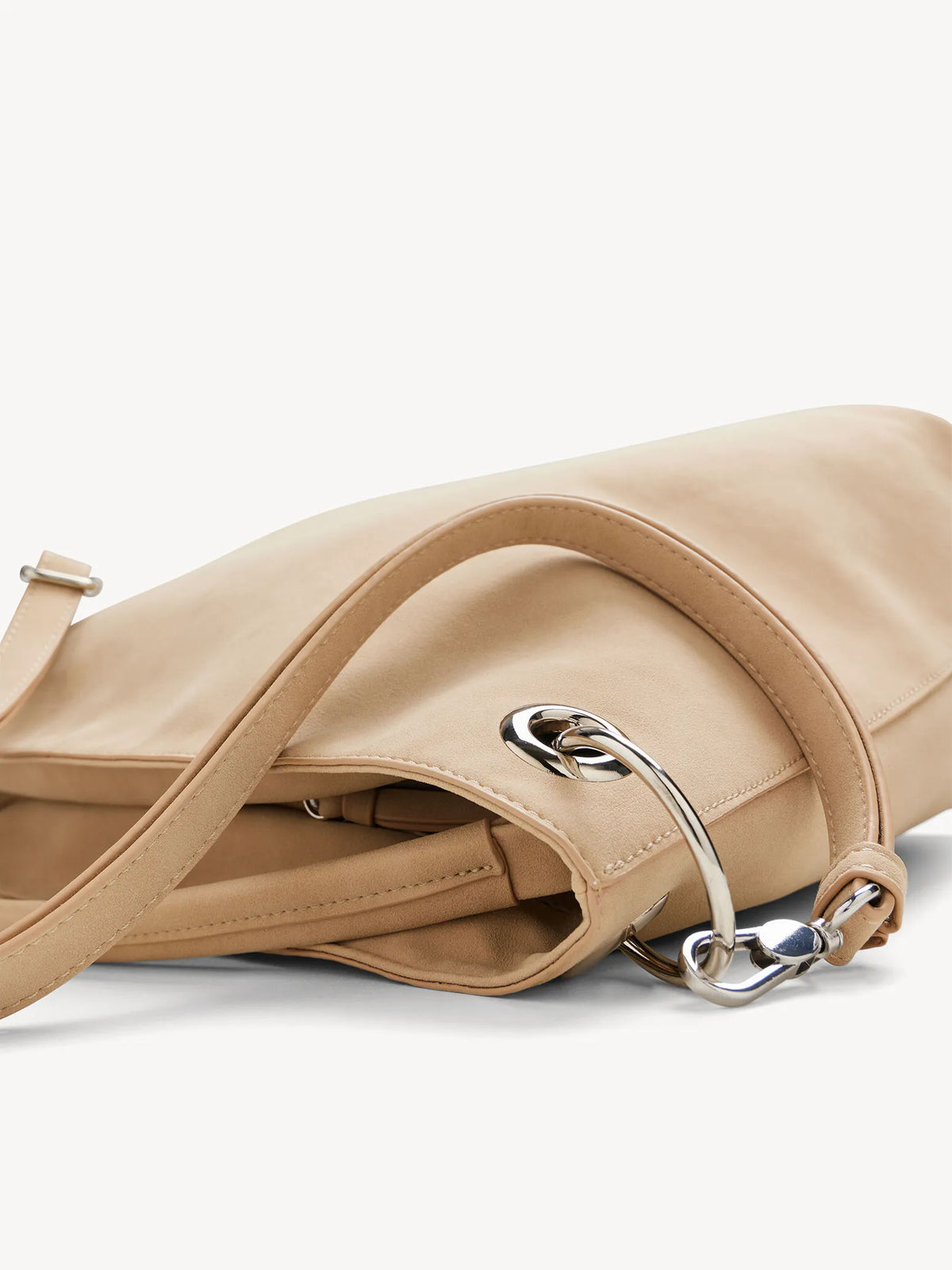 beige