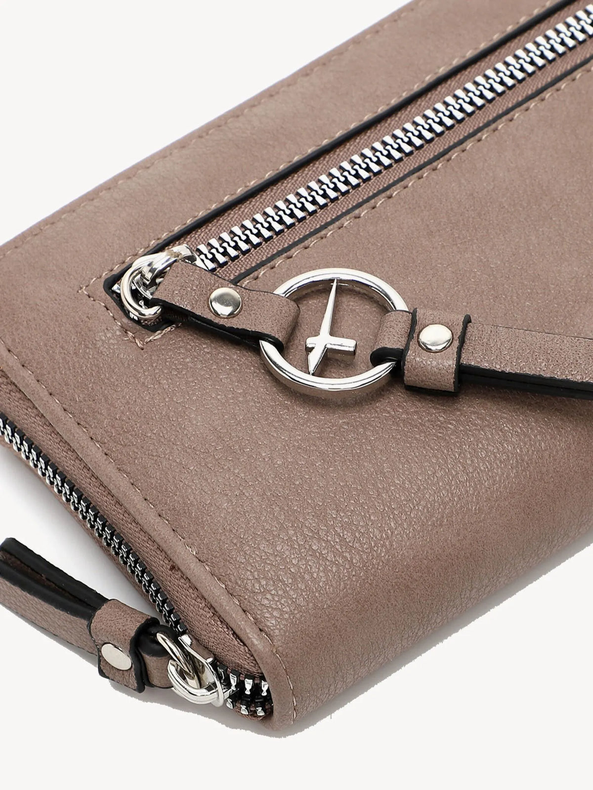 darktaupe